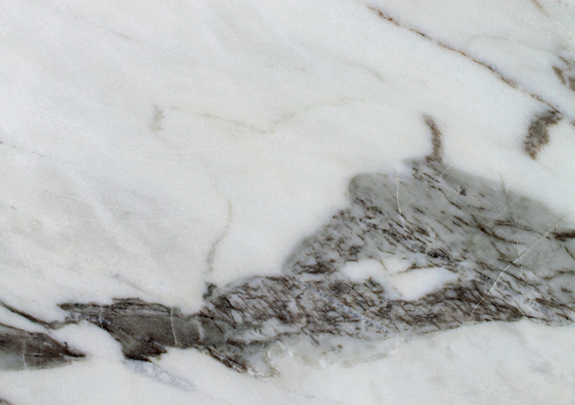 White Calacata